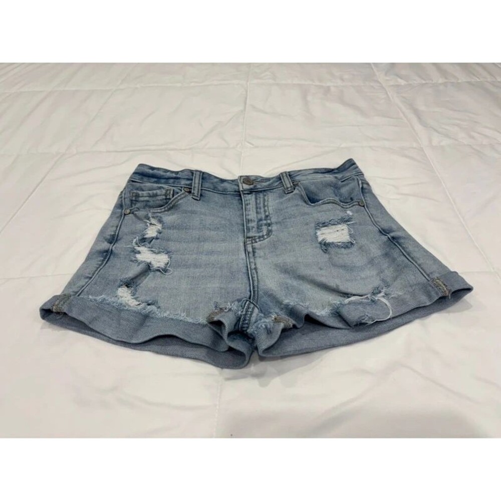 Ladies Altar’d State Size 26 Distressed Jean Shorts
